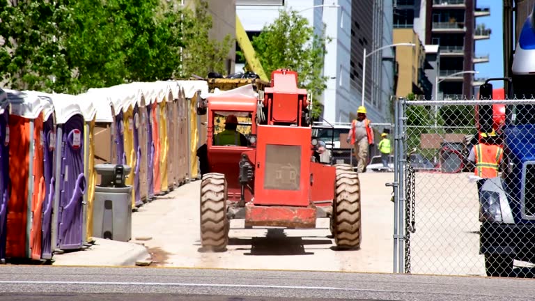 Best Standard Portable Toilet Rental  in Fort Morgan, CO